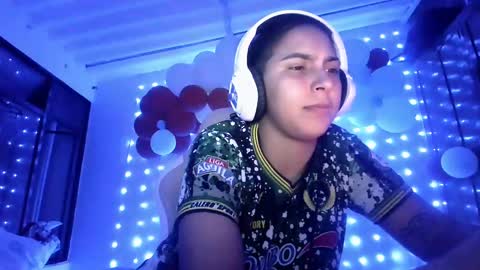 Snapshot of laurent0502 chatting on 12/23/24, 07:06 Laurent online show from 12/23/24, 07:06