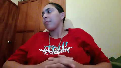 Snapshot of laurent0502 chatting on 01/15/25, 11:30 Laurent online show from 01/15/25, 11:30