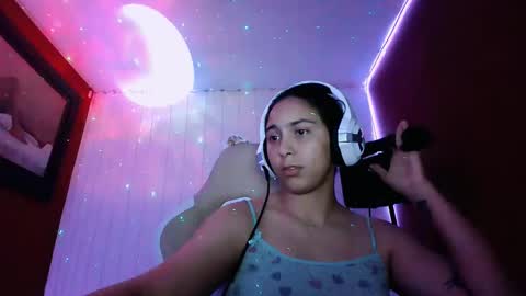 Snapshot of laurent0502 chatting on 02/24/25, 05:22 Laurent online show from 02/24/25, 05:22