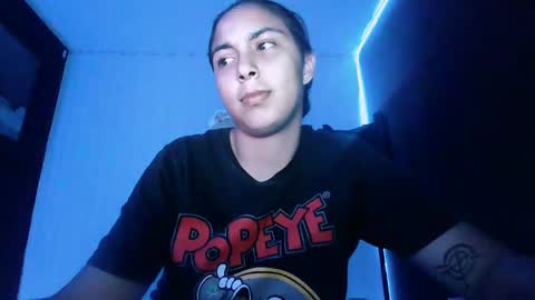 Snapshot of laurent0502 chatting on 02/25/25, 12:14 Laurent online show from 02/25/25, 12:14