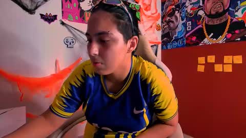 Snapshot of laurent0502 chatting on 10/29/25, 02:36 Laurent online show from 10/29/25, 02:36