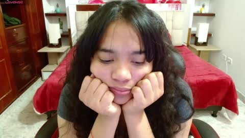 laurent online show from 02/15/25, 06:12