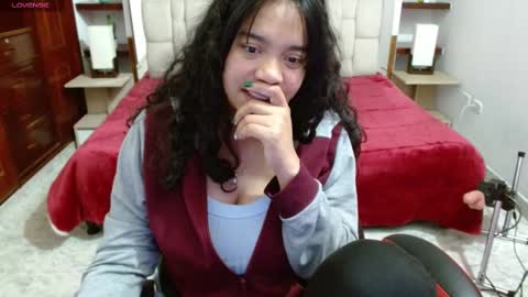 laurent online show from 03/01/25, 09:07