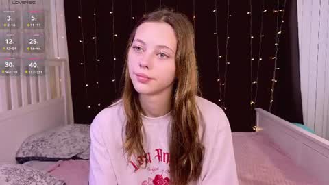 Snapshot of lauricejoto chatting on 06/10/26, 08:13 Kate online show from 06/10/26, 08:13