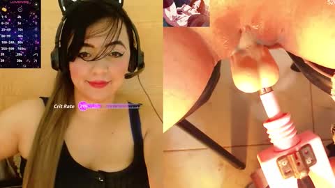 lauriss_ online show from 12/22/25, 02:52