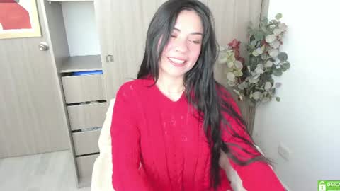 Snapshot of lauryn_chills chatting on 06/11/26, 05:00 Lauryn online show from 06/11/26, 05:00