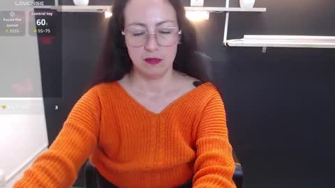 Laury  online show from 04/15/26, 07:58