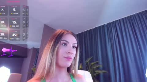 Laura online show from 02/17/26, 07:16