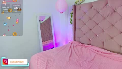 lau online show from 11/08/25, 03:18