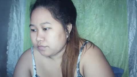 Snapshot of lavalyn214 chatting on 12/14/25, 02:44 lavalyn214 online show from 12/14/25, 02:44