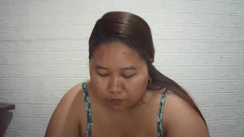 lavalyn214 online show from 04/28/26, 02:55