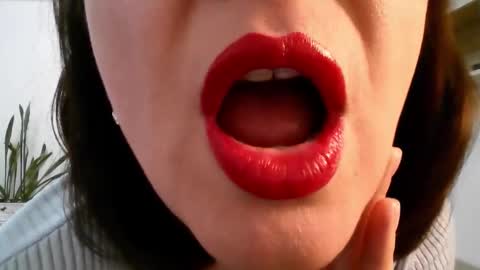 Diana  online show from 02/09/26, 01:26