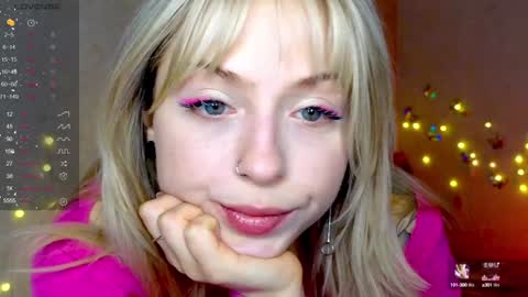 Snapshot of lavenderlav chatting on 12/29/24, 08:55 Melissa online show from 12/29/24, 08:55