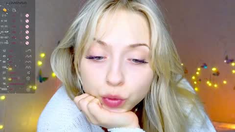 Snapshot of lavenderlav chatting on 01/02/25, 04:46 Melissa online show from 01/02/25, 04:46