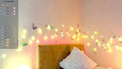 Snapshot of lavenderlav chatting on 01/08/25, 02:25 Melissa online show from 01/08/25, 02:25