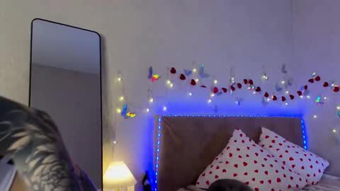 Snapshot of lavenderlav chatting on 03/02/25, 09:53 Melissa online show from 03/02/25, 09:53