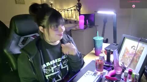 Lavenderrzz online show from 01/31/26, 08:29