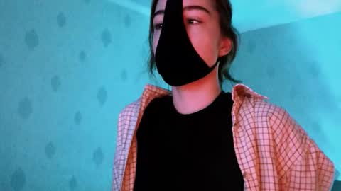 Lavinda online show from 10/05/25, 05:06