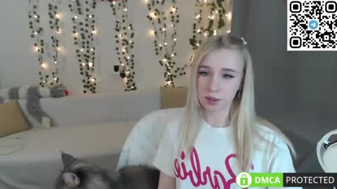 Mia online show from 01/24/25, 08:22