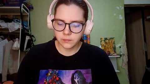 Adeline online show from 03/02/26, 07:15