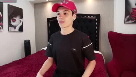 Mike online show from 03/08/25, 01:47