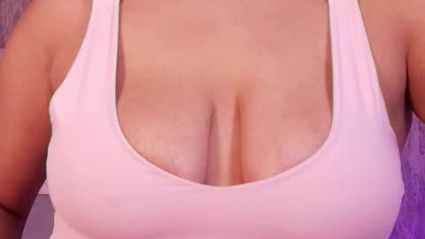 Lay Madison  online show from 11/21/25, 07:23