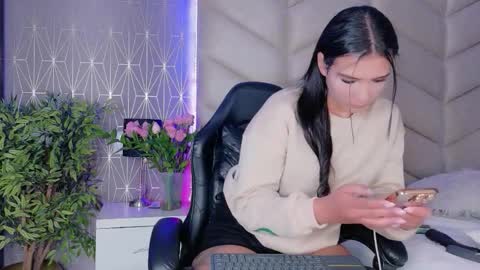 laya online show from 02/20/26, 01:46