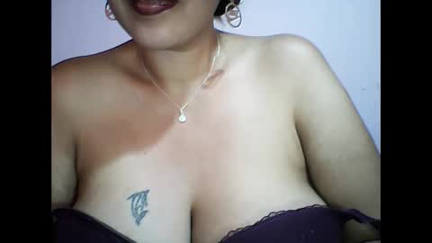 Snapshot of layanah12 chatting on 12/21/24, 02:37 layanah12 online show from 12/21/24, 02:37