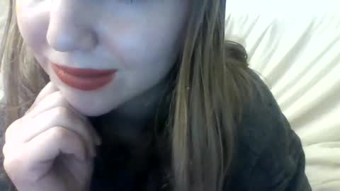 Snapshot of layannalea chatting on 01/23/25, 05:24 layannalea online show from 01/23/25, 05:24