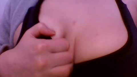 layannalea online show from 12/14/25, 06:56