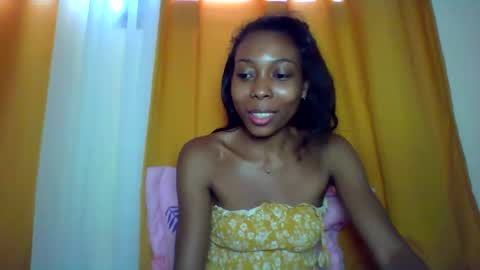 layannek online show from 12/19/25, 08:10