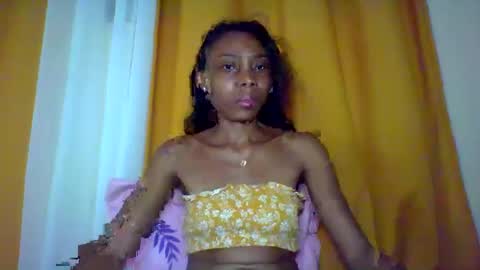 layannek online show from 12/19/25, 08:16