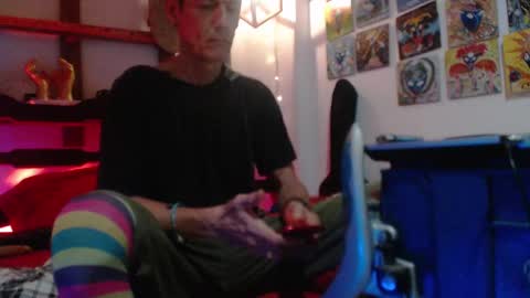 Snapshot of laye19 chatting on 02/12/25, 05:47 Laye19 online show from 02/12/25, 05:47