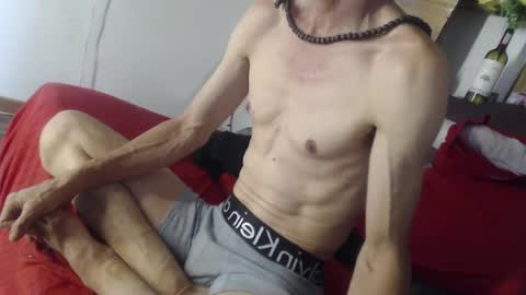 Snapshot of laye19 chatting on 03/09/25, 08:42 Laye19 online show from 03/09/25, 08:42