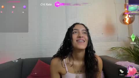 Layla online show from 01/14/25, 12:11