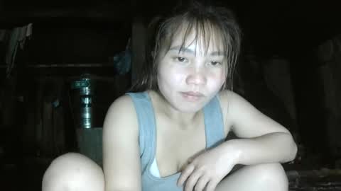 Snapshot of layla_999 chatting on 05/11/26, 12:22 layla_999 online show from 05/11/26, 12:22