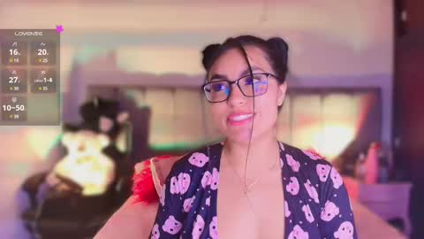 Layla online show from 03/01/25, 05:42