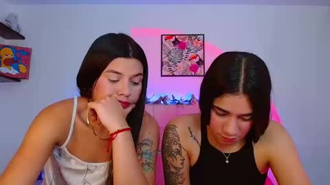 Lia and Rachel online show from 10/18/25, 01:41