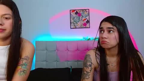 Lia and Rachel online show from 02/04/26, 01:44