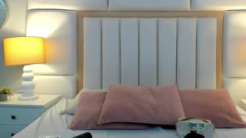 Lau online show from 12/01/25, 07:19