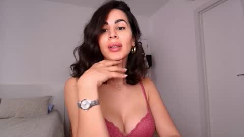 Layla online show from 03/03/26, 03:40