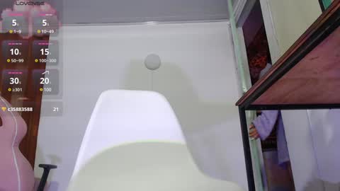 laylafoxy_tay online show from 01/29/25, 06:22