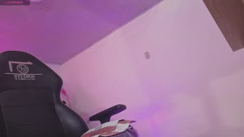 laylafoxy_tay online show from 12/03/25, 03:47
