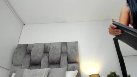 Layla Jenssen online show from 03/03/25, 12:15