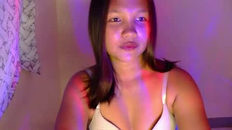 Snapshot of laylanimfa chatting on 07/26/26, 10:44 Nimfa online show from 07/26/26, 10:44