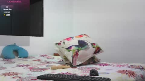 laylashani online show from 03/10/25, 04:07