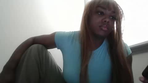 Snapshot of laylasimone97 chatting on 03/26/26, 06:46 Sexy SImone online show from 03/26/26, 06:46