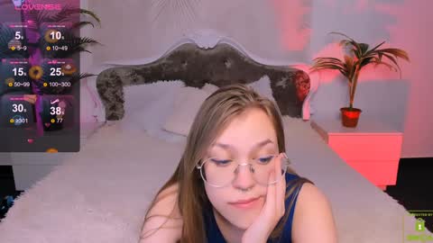 layriantavee online show from 01/17/25, 01:24