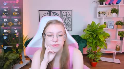 layriantavee online show from 02/01/25, 07:05