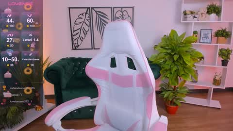 layriantavee online show from 02/02/25, 10:13